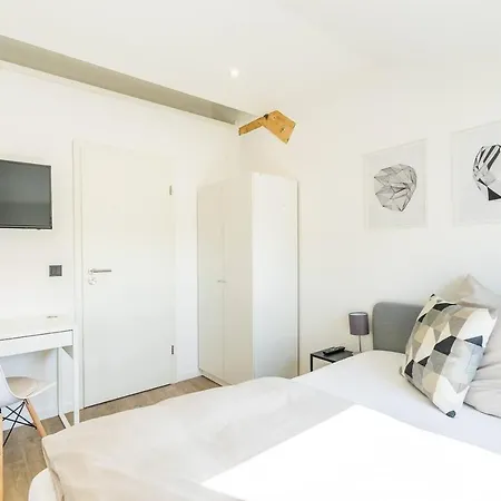 T11-appartements & Boardinghouse 3*