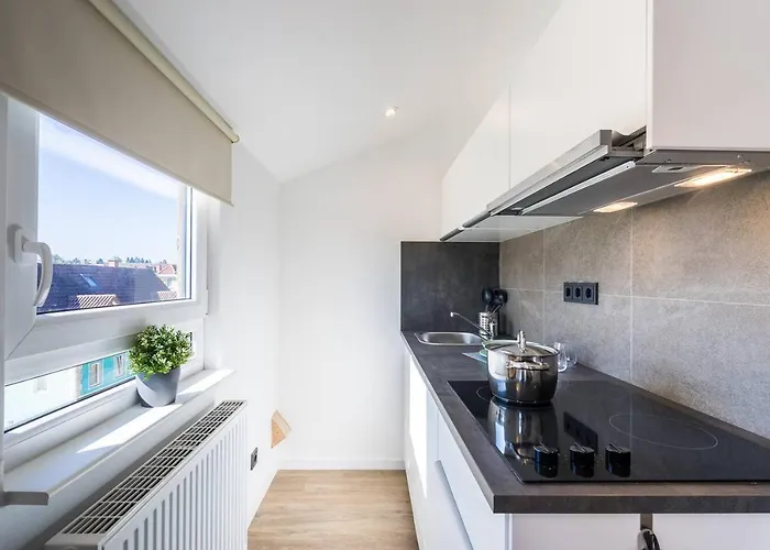 Appart hôtel T11-appartements & Boardinghouse 3*